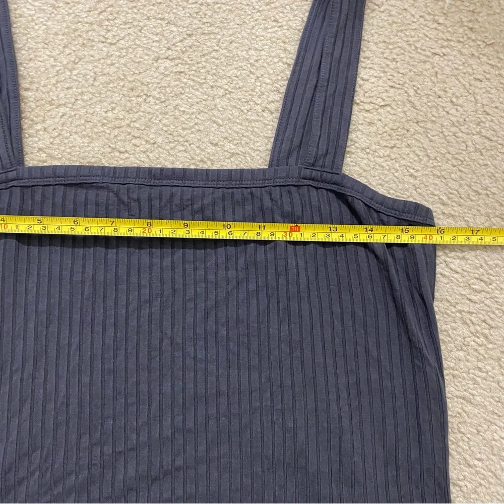 American Eagle Ribbed Cami - Picture 4 of 5